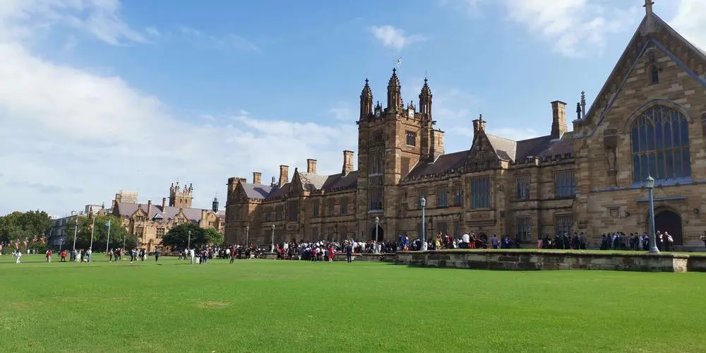 加拿大经济差 阿省的人穷得不敢花钱了?