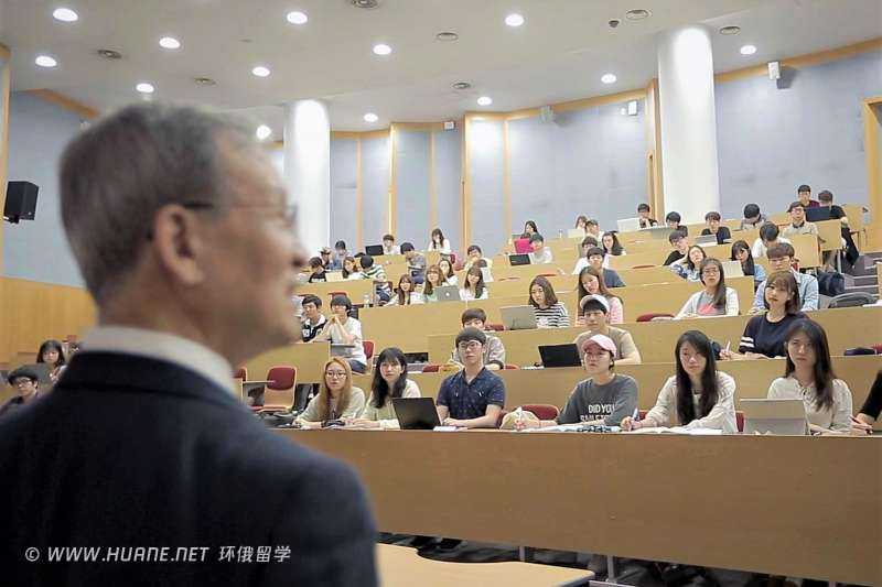 想留学加拿大名校？这些托福分数要求要掌握！